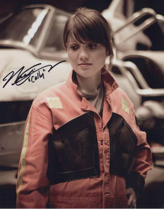 Nicki Clyne autograph