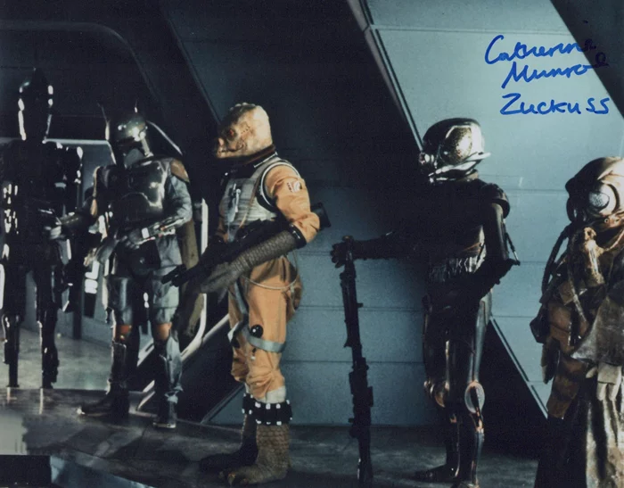 Cathy Munroe autograph