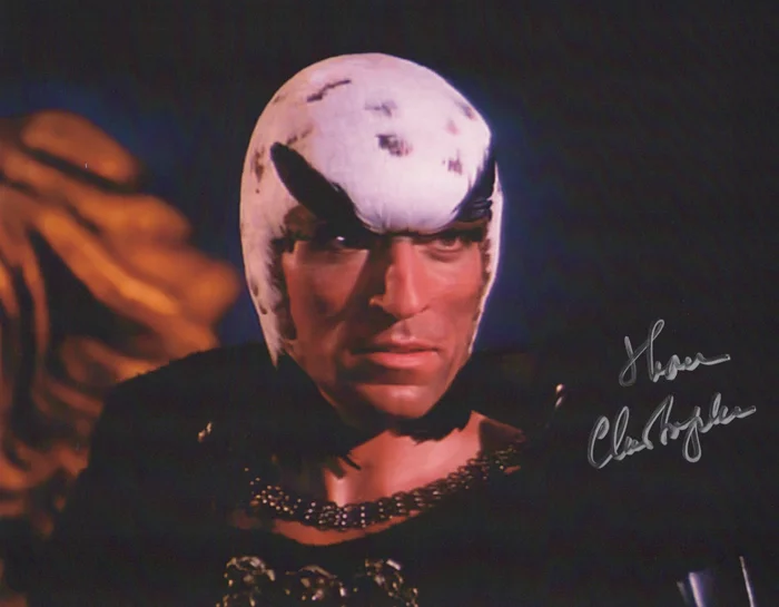 Thom Christopher autograph