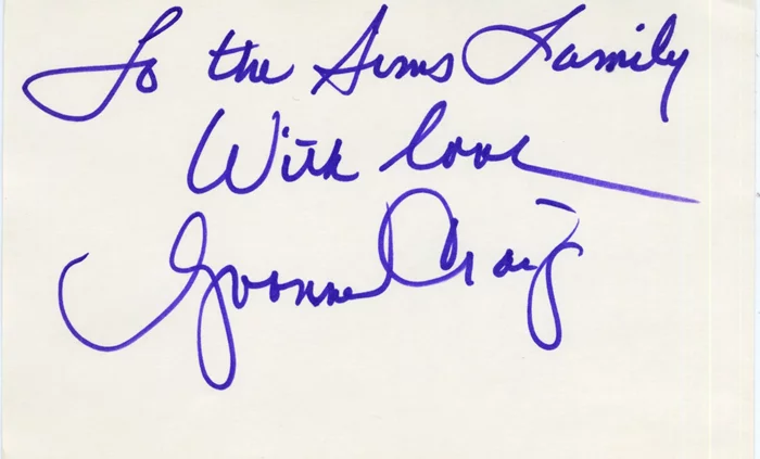 Yvonne Craig autograph