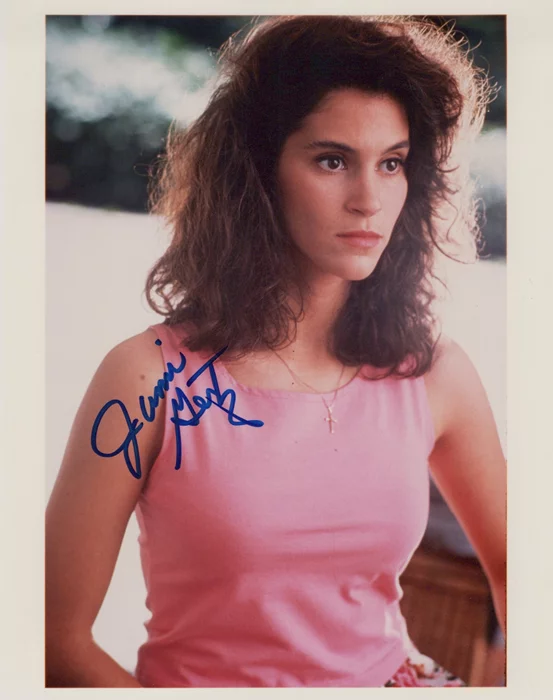 Jami Gertz autograph