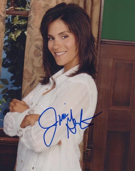 Jami Gertz autograph