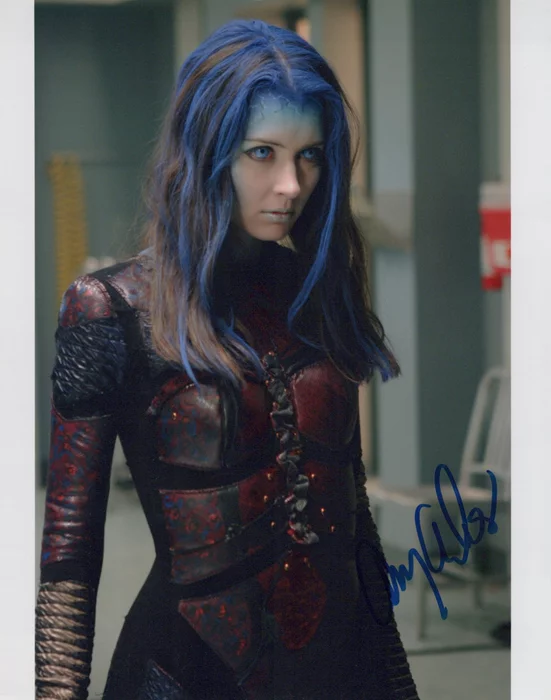 Amy Acker autograph