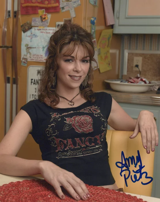Amy Pietz autograph