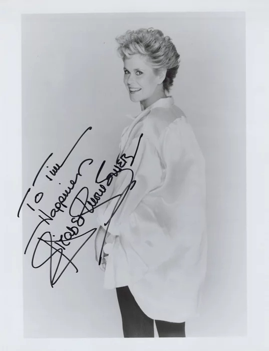Elizabeth Montgomery autograph