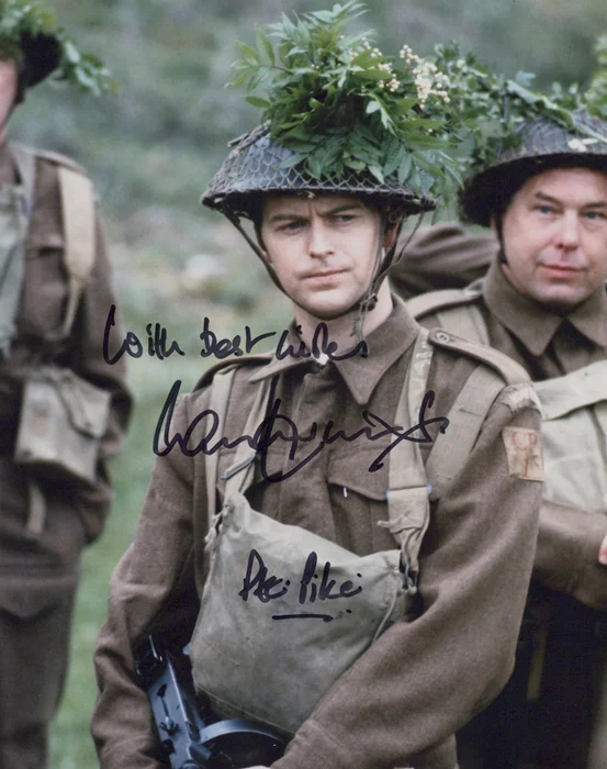 Ian Lavender autograph