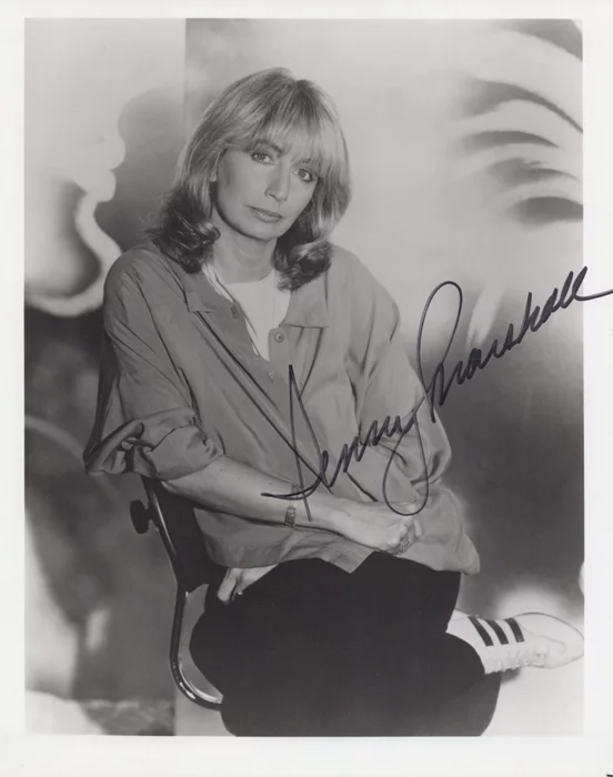 Penny Marshall autograph