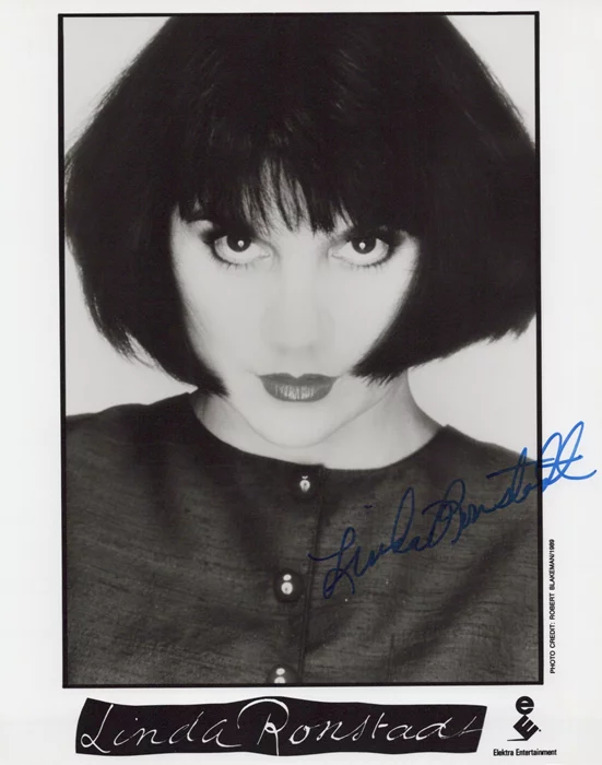 Linda Ronstadt autograph