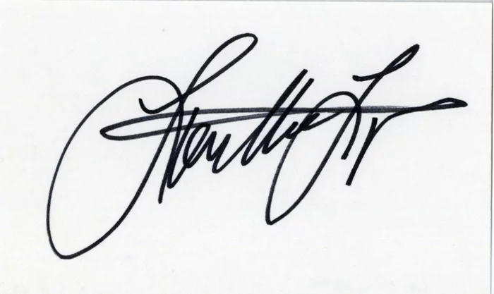 Loretta Lynn autograph
