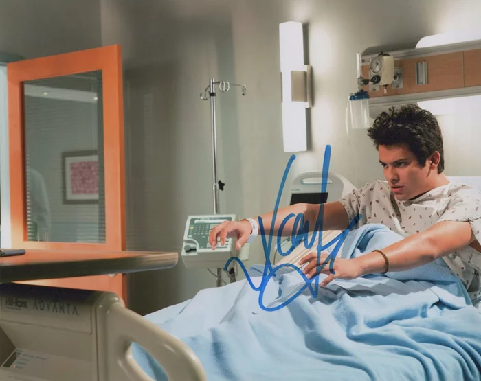 Xolo Maridue�a autograph