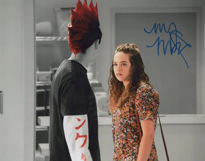 Mary Mouser autograph