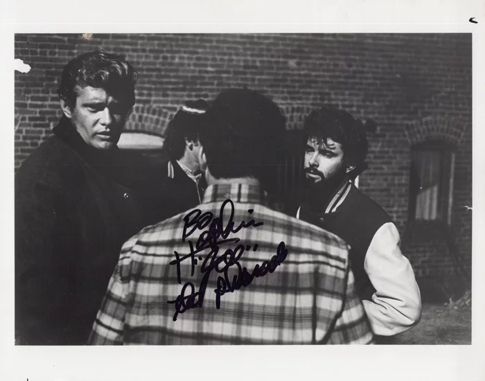 Bo Hopkins autograph