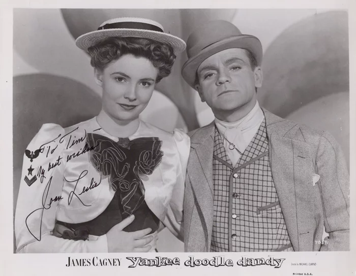 Joan Leslie autograph