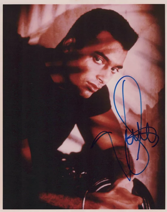 Jon Secada autograph
