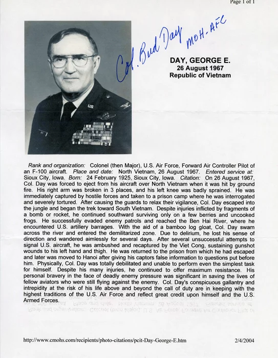 Bud Day autograph