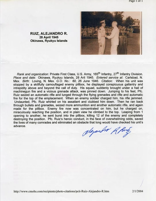 Alejandro Ruiz autograph