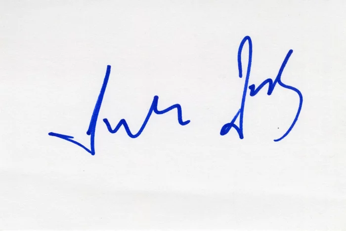 Julian Sands autograph