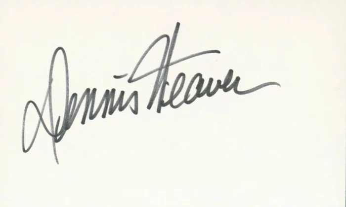 Dennis Weaver autograph