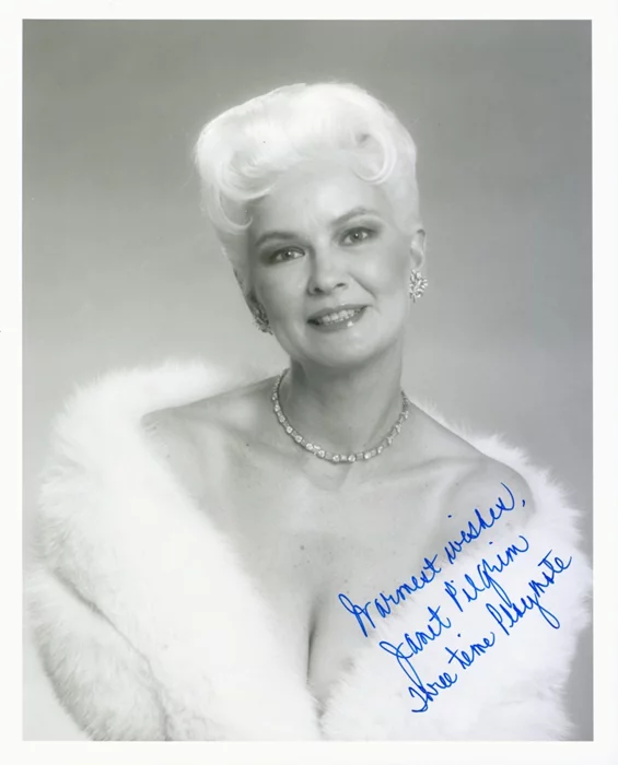 Janet Pilgrim autograph