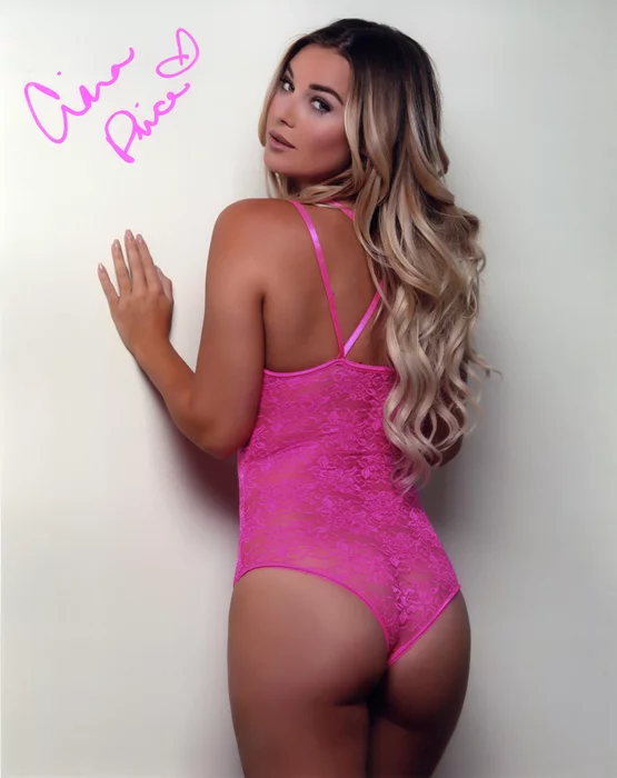 Ciara Price autograph