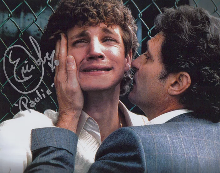 Eric Roberts autograph