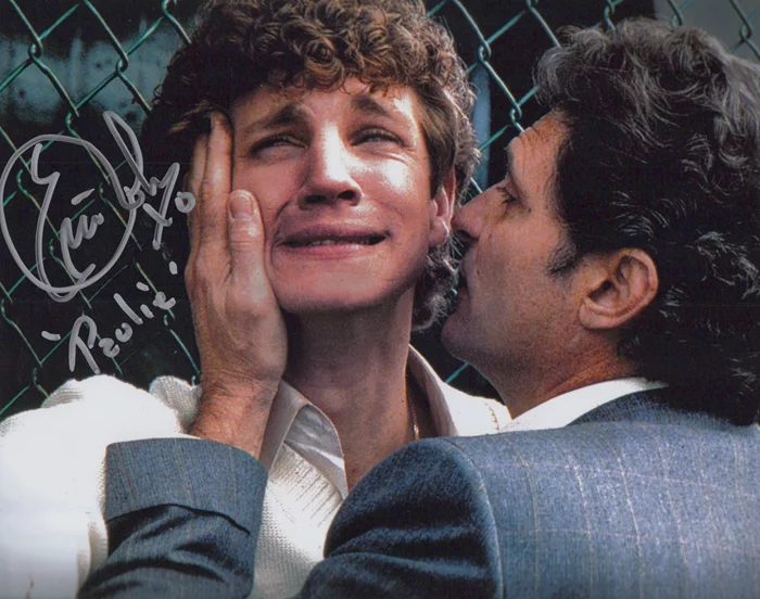 Eric Roberts autograph