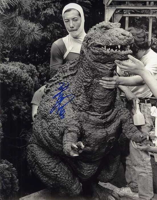 Wataru Fukuda autograph