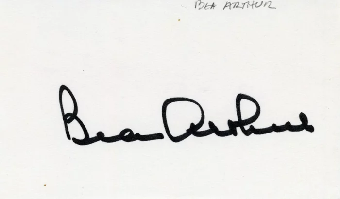 Bea Arthur autograph