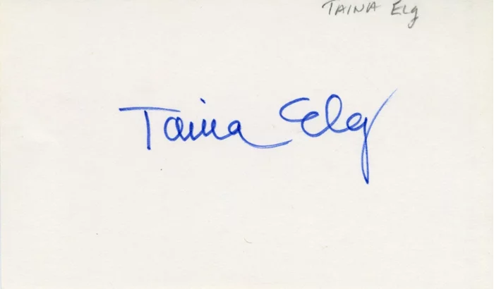 Taina Elg autograph