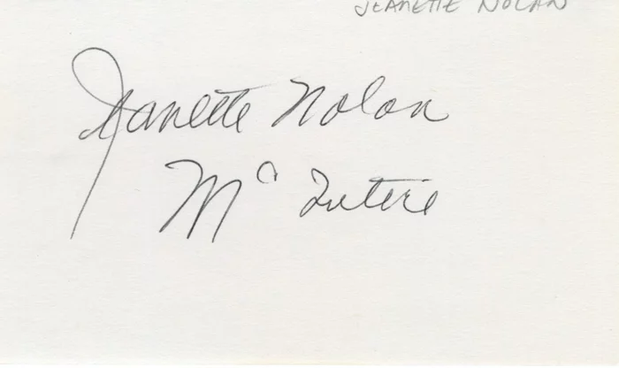 Jeanette Nolan autograph