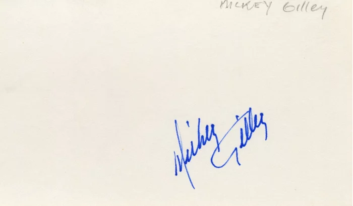 Mickey Gilley autograph