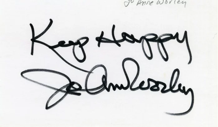 Jo Anne Worley autograph