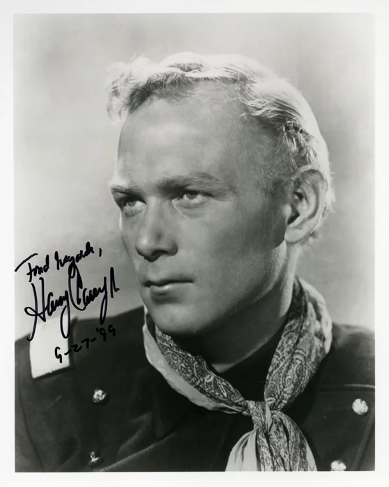 Harry Carey Jr. autograph