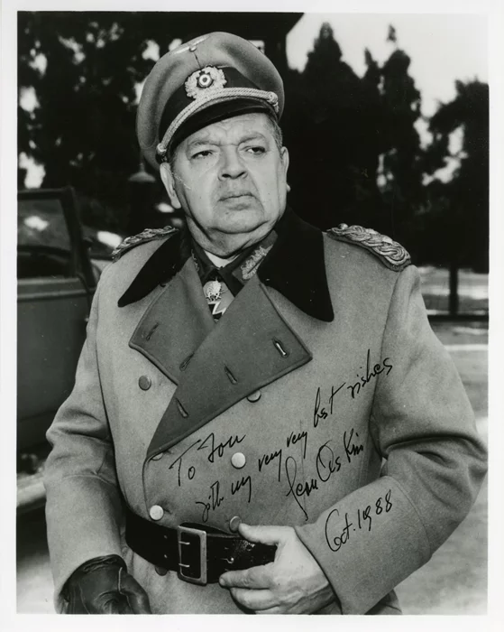 Leon Askin autograph