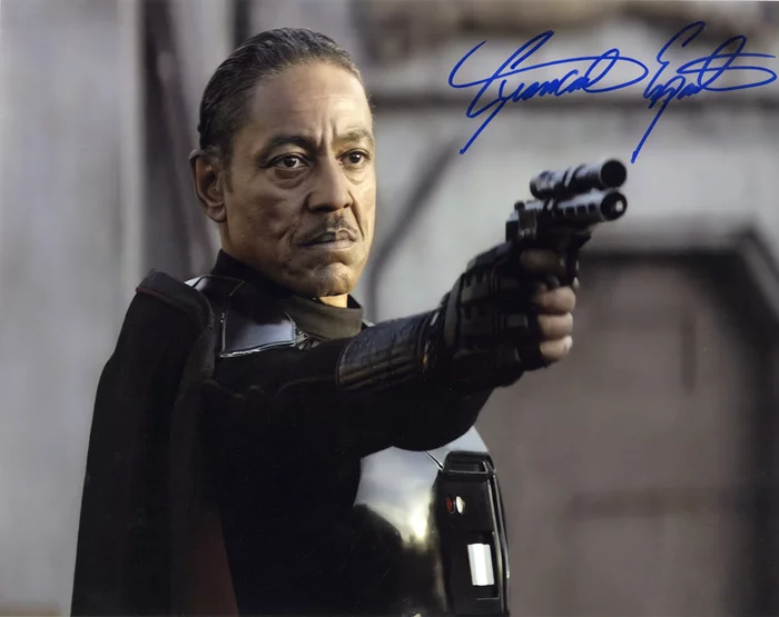 Giancarlo Esposito autograph