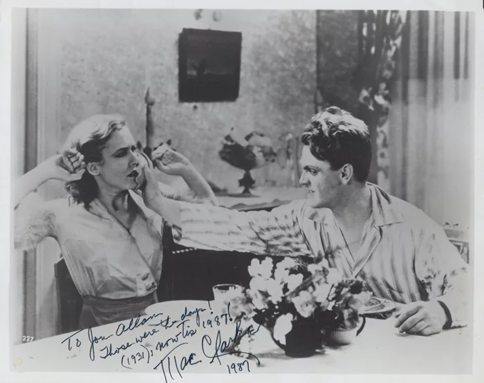 Mae Clarke autograph