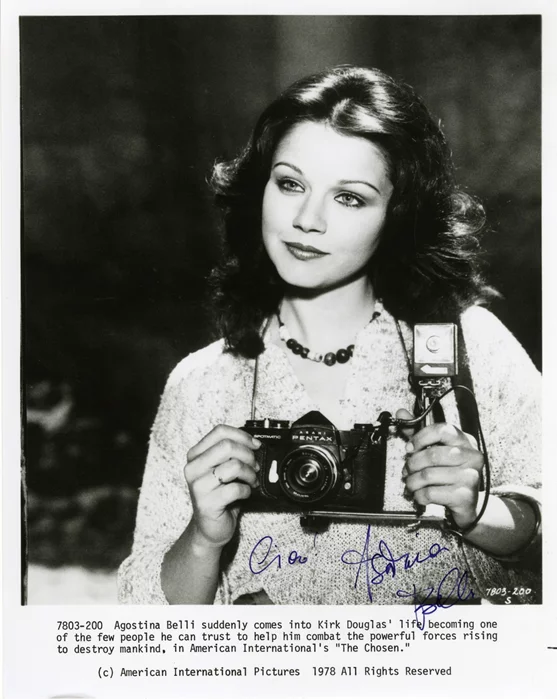Agostina Belli autograph