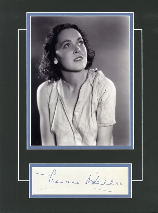 Maureen O'Sullivan autograph