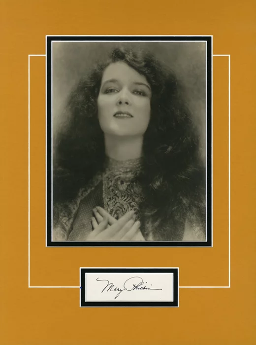 Mary Philbin autograph