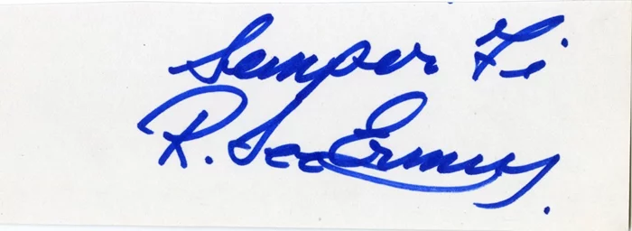 R. Lee Ermey autograph