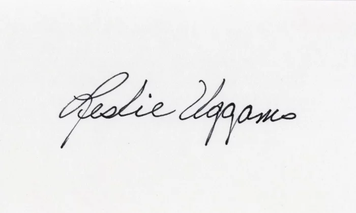 Leslie Uggams autograph