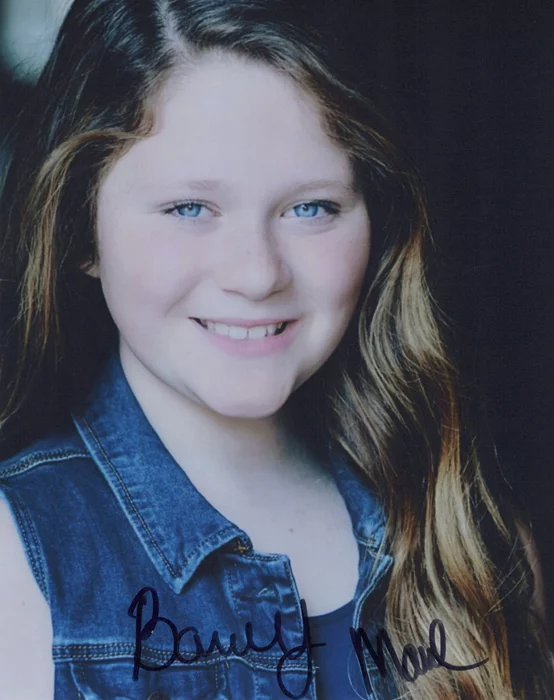 Bailey Marie autograph