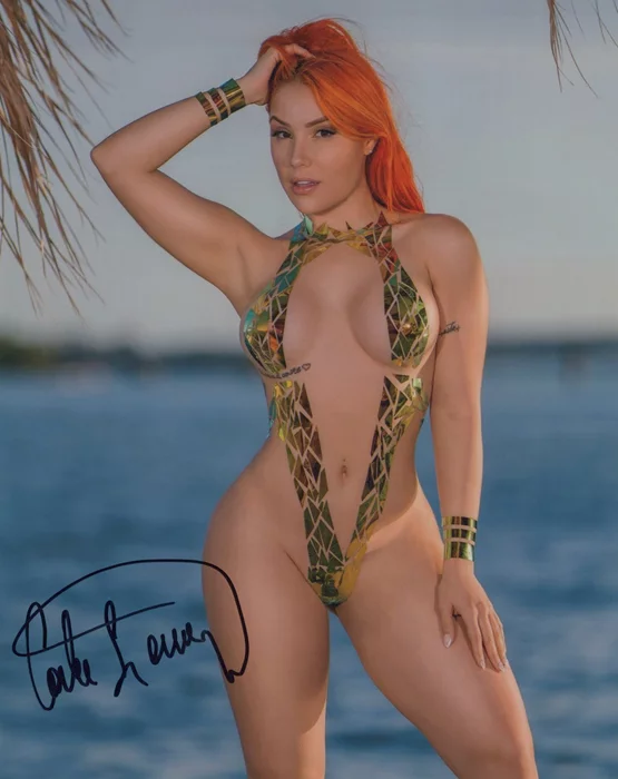 Carla Longoni autograph