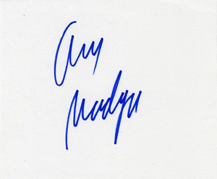 Amy Madigan autograph