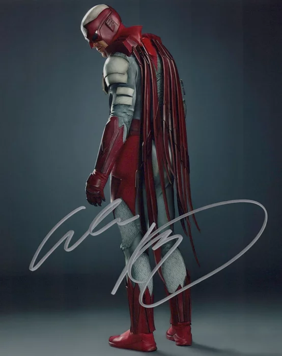Alan  Ritchson autograph
