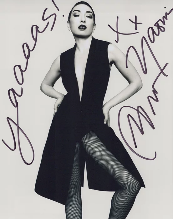 Naomi Grossman autograph