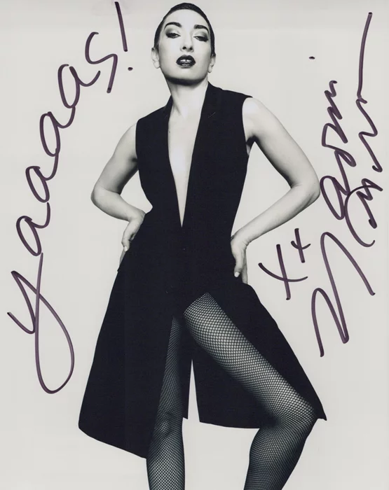 Naomi Grossman autograph