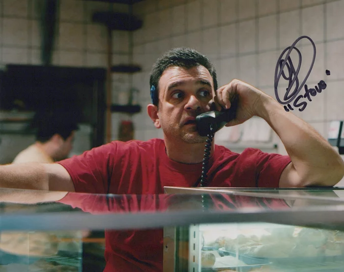 Gino Cafarelli autograph