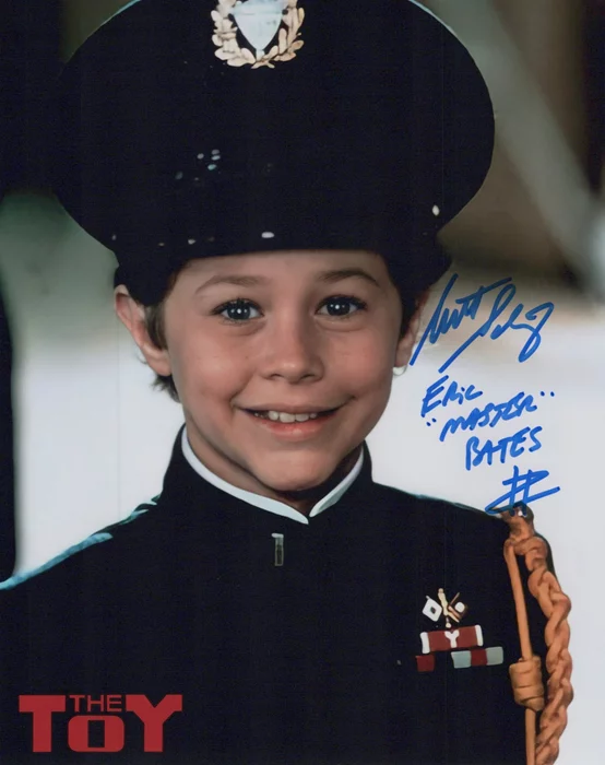 Scott Schwartz autograph
