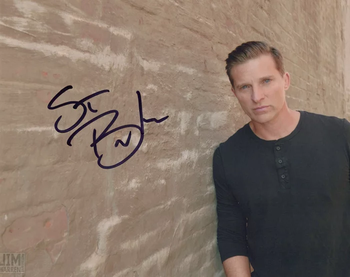Steve Burton autograph